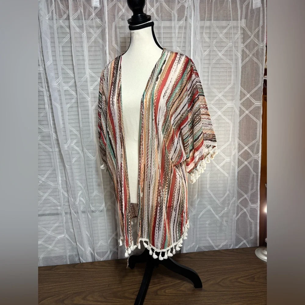 Lilypad medium women’s duster/jacket southwest design Tassels sleeve & hem 29”L